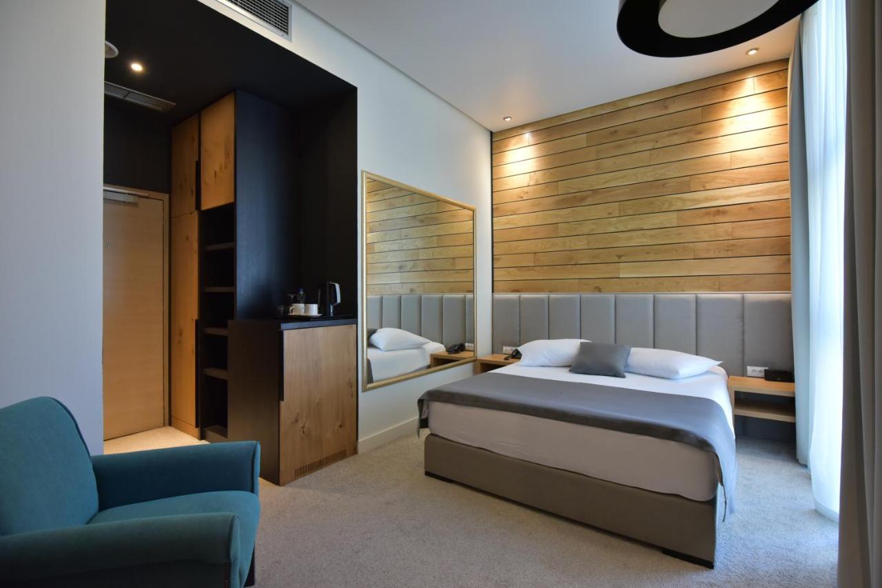 Hotel Abc Leskovac  Bagian luar foto