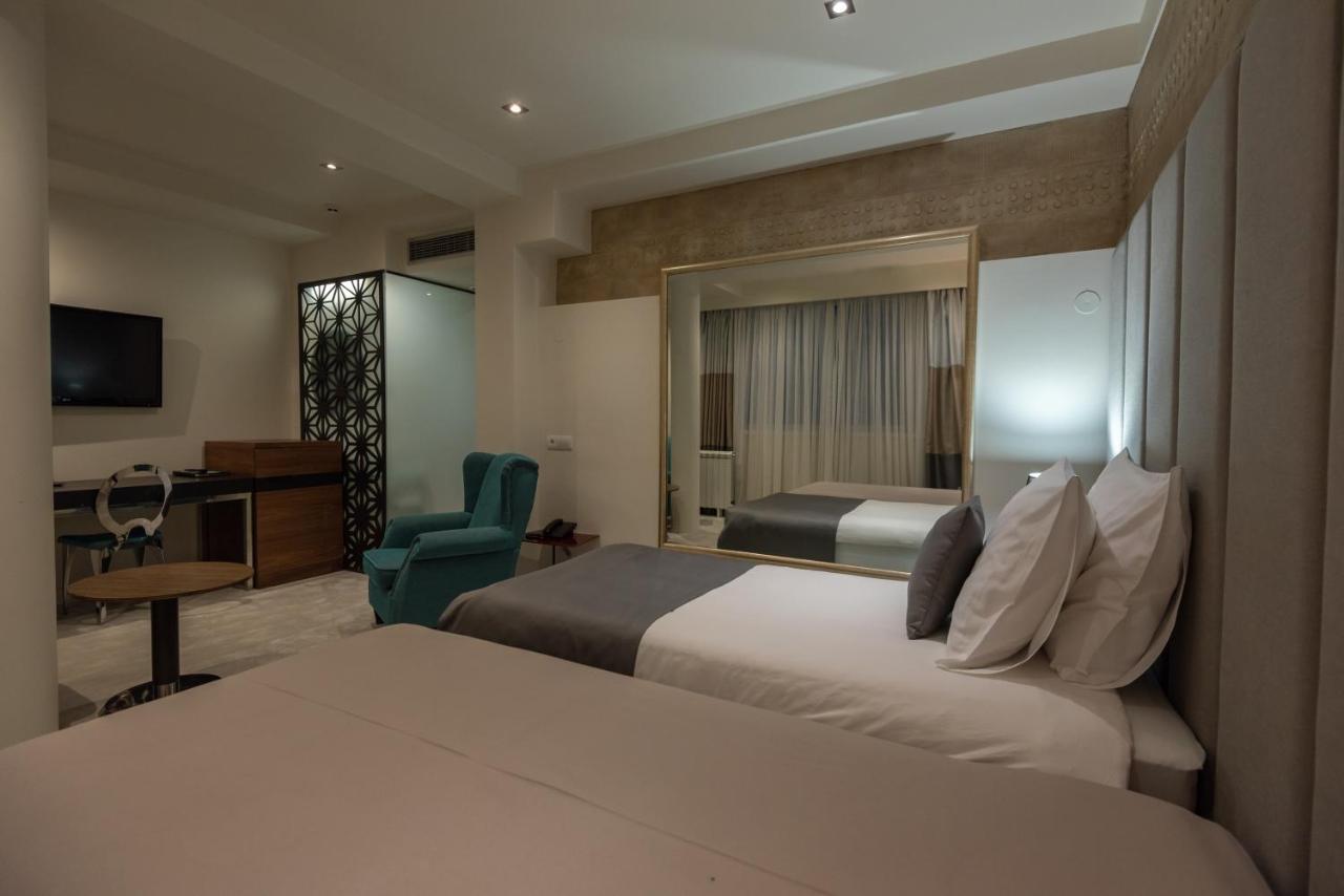 Hotel Abc Leskovac  Bagian luar foto