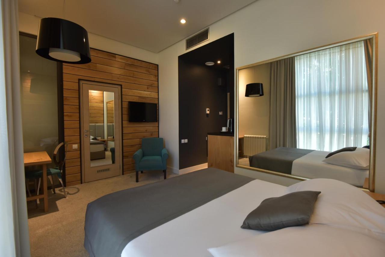 Hotel Abc Leskovac  Bagian luar foto